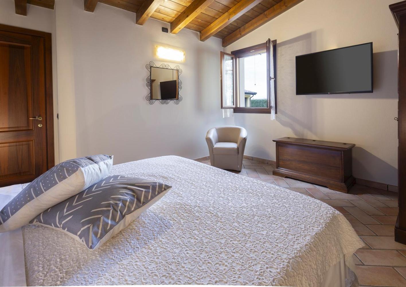 Agriturismo Il Brugnolo Scandiano Exteriör bild