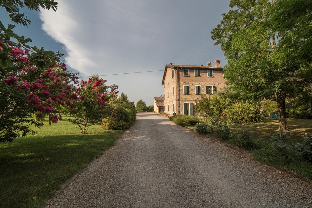 Agriturismo Il Brugnolo Scandiano Exteriör bild